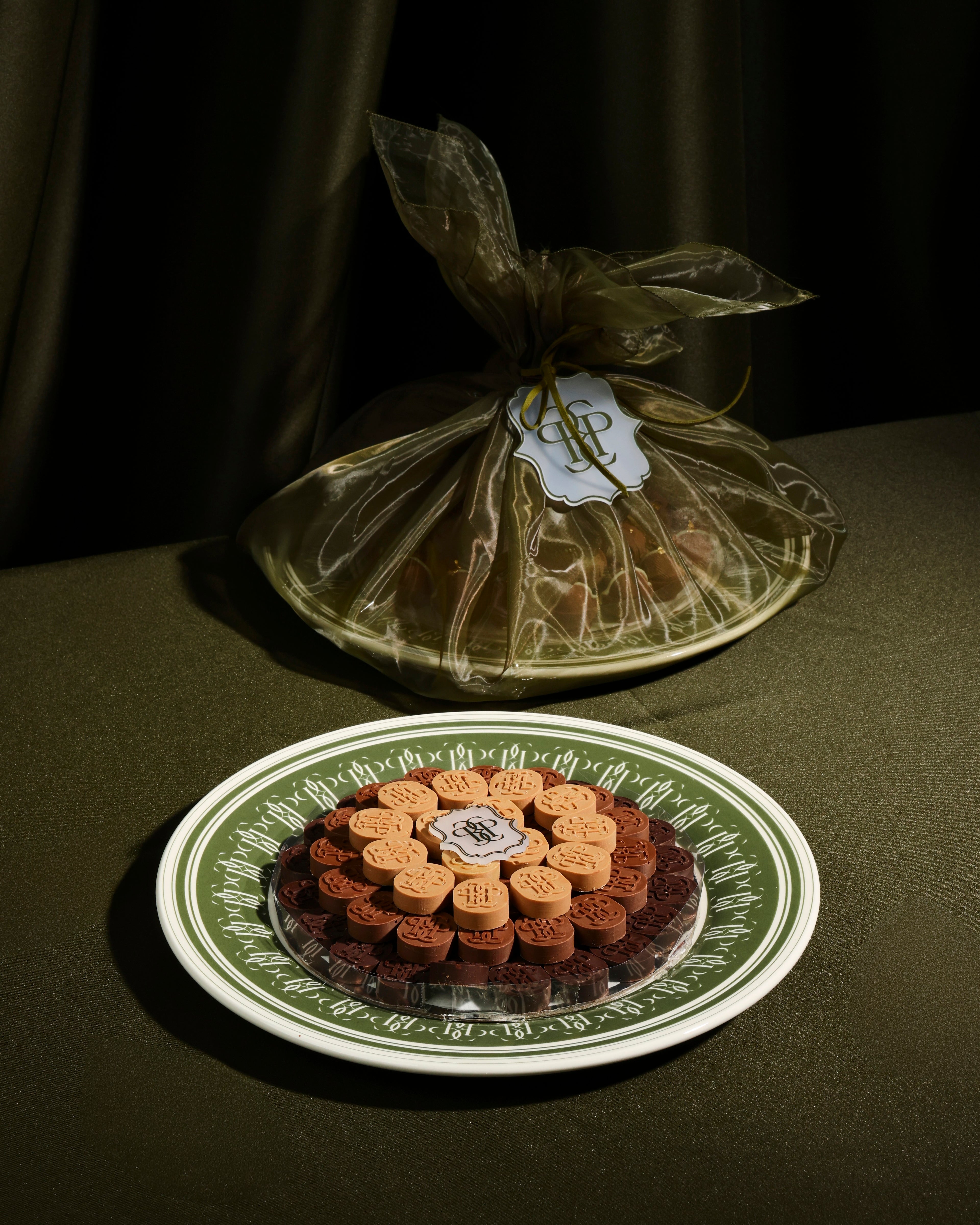 Signature Plate